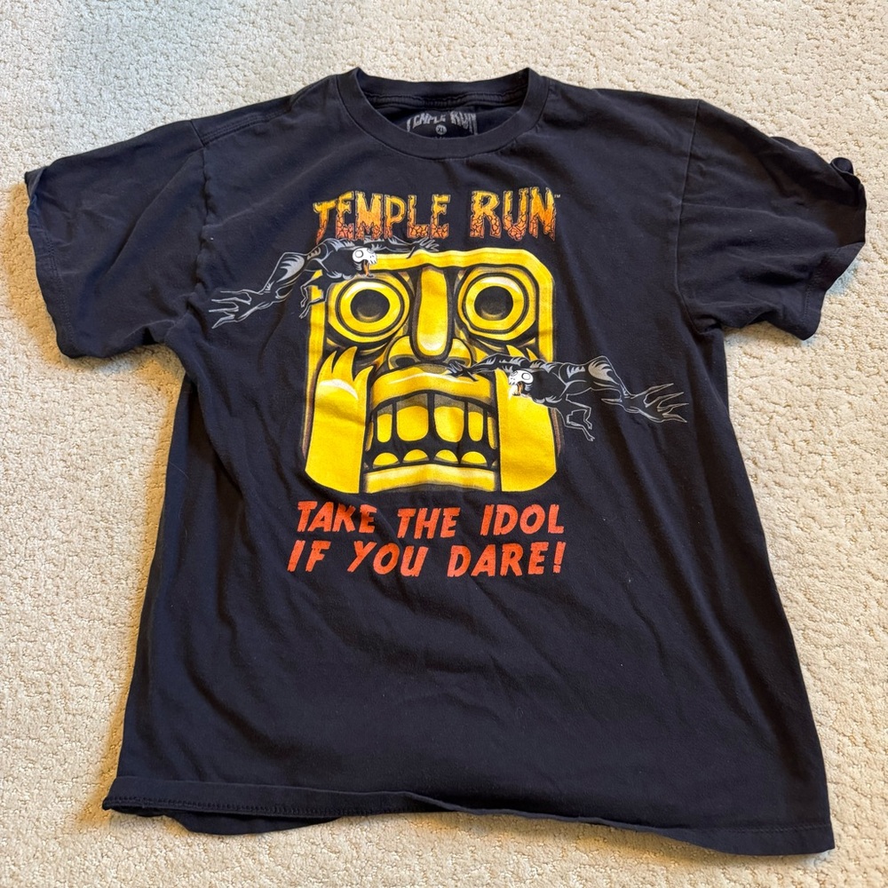 Temple Run Black Graphic Tee - Take The Idol If You Dare!
